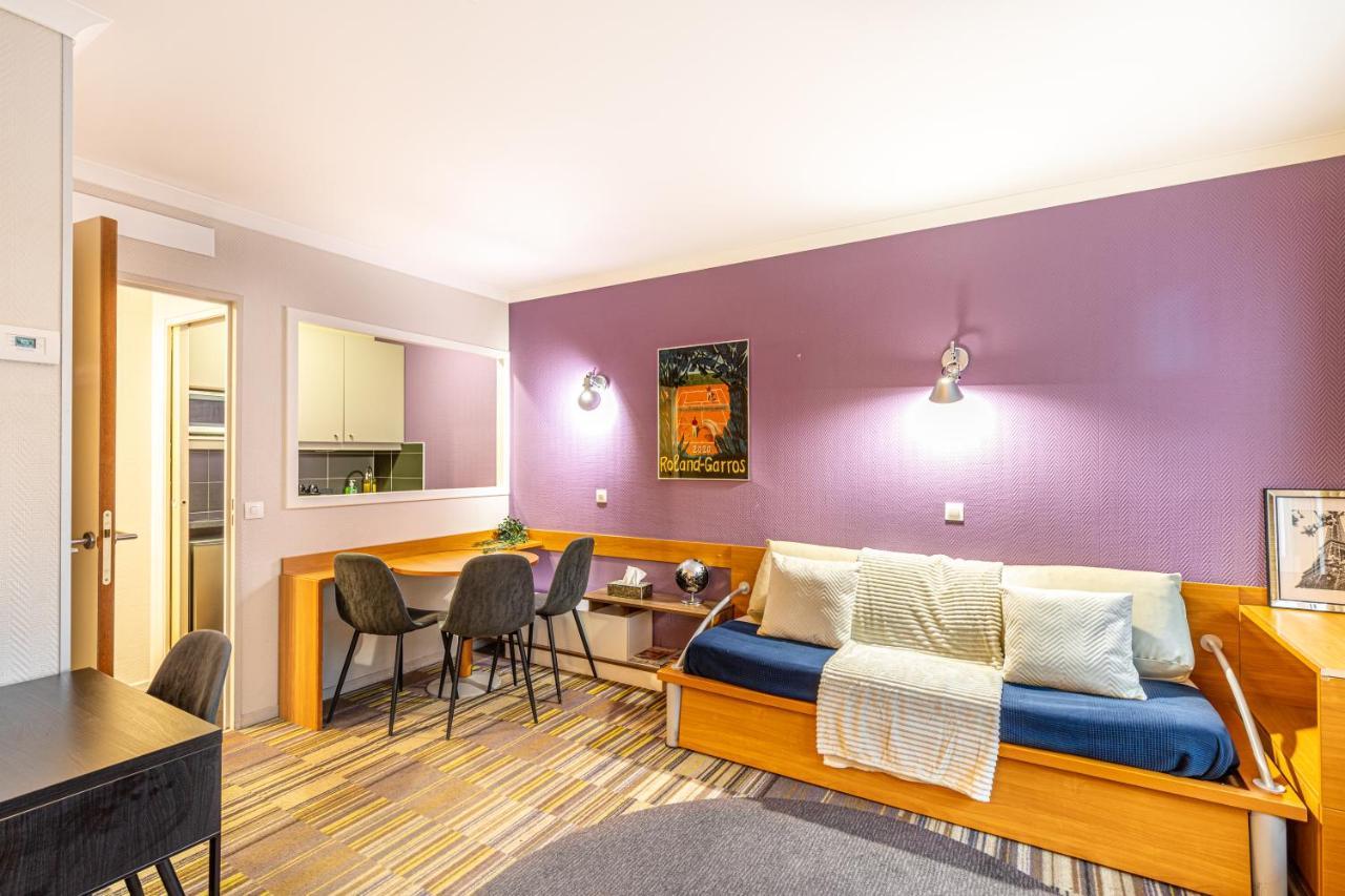 Paris Expo Apart Hotel - Porte De Versailles - 2R & Parking 이씨레물리노 외부 사진